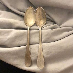 Set of 2 Alpaca Silver Spoons
